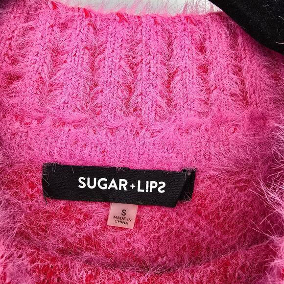 Sugar + Lips Women's Chevron Fuzzy Cropped Mock Neck Sweater Pink Size Small - Picture 5 of 11